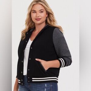 Torrid Black & Grey Varsity Bomber Snap Button Jacket Women’s Plus Size 1X